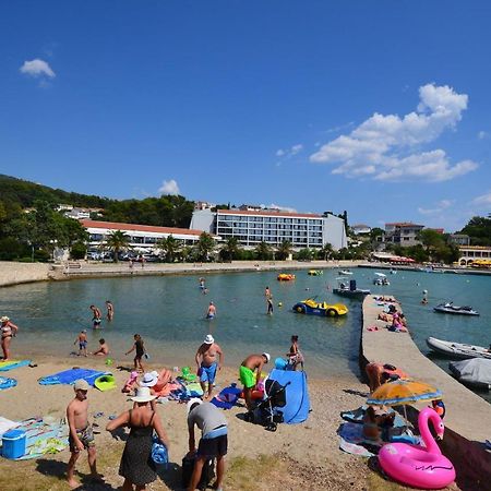 Apartments Toni Banjol Εξωτερικό φωτογραφία